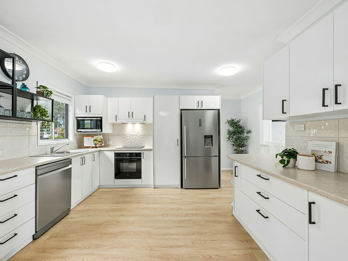 38 Platypus Road, BERKELEY VALE, Berkeley Vale - Thumbnail 2