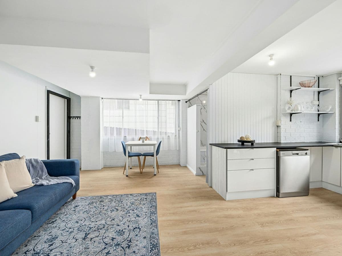 38 Platypus Road, BERKELEY VALE, Berkeley Vale - Thumbnail 5