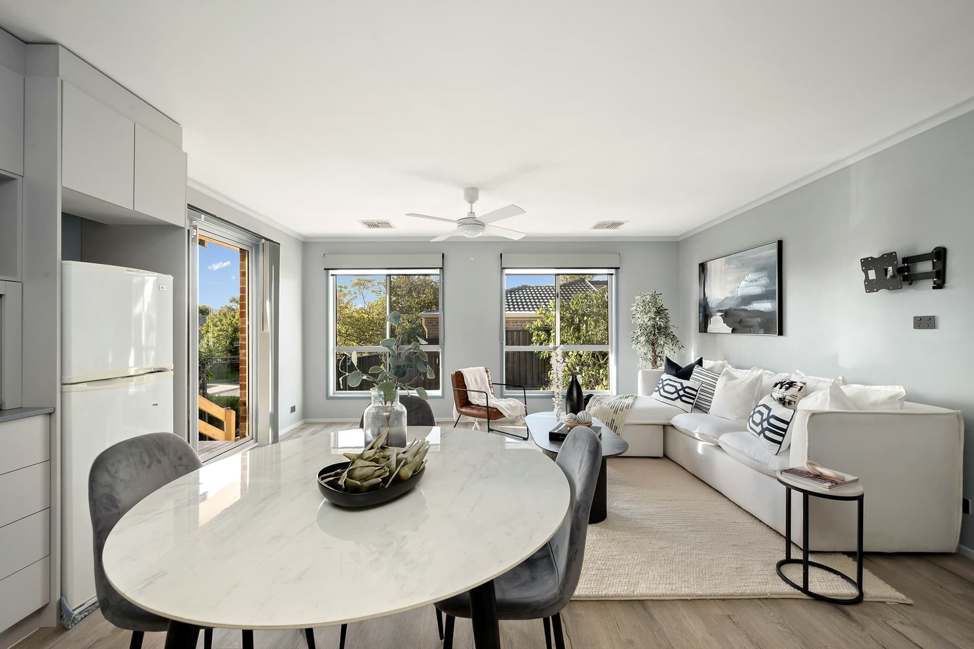 27 Magenta Square, Amaroo, Amaroo - Thumbnail 3