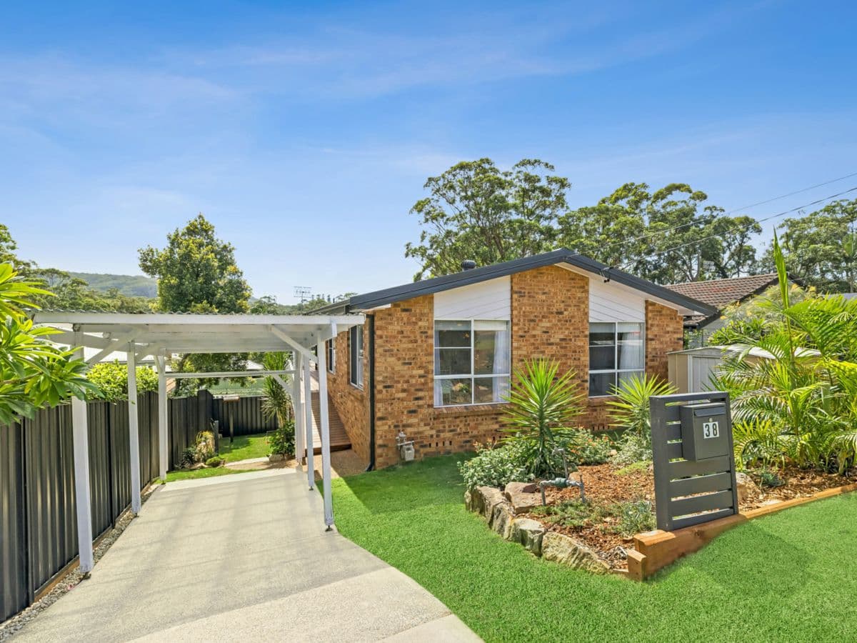 38 Water Street, KINCUMBER, Kincumber - Thumbnail 2