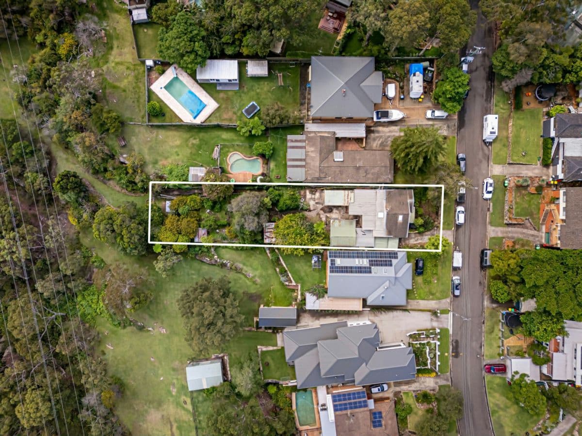 5 Dorset Road, HEATHCOTE, Heathcote - Thumbnail 2
