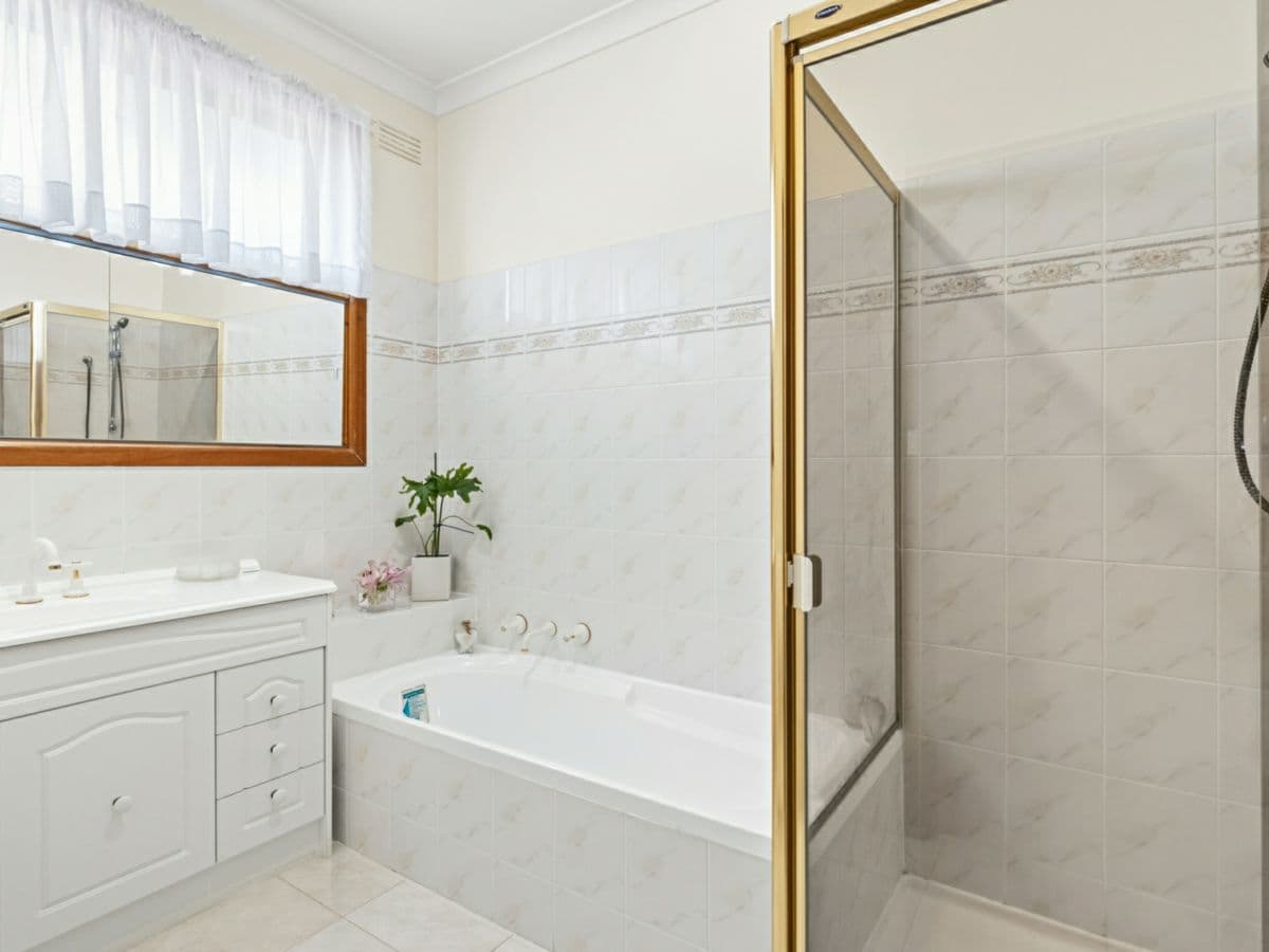 31 Glencannon Crescent, CLAYTON SOUTH, Clayton South - Thumbnail 7