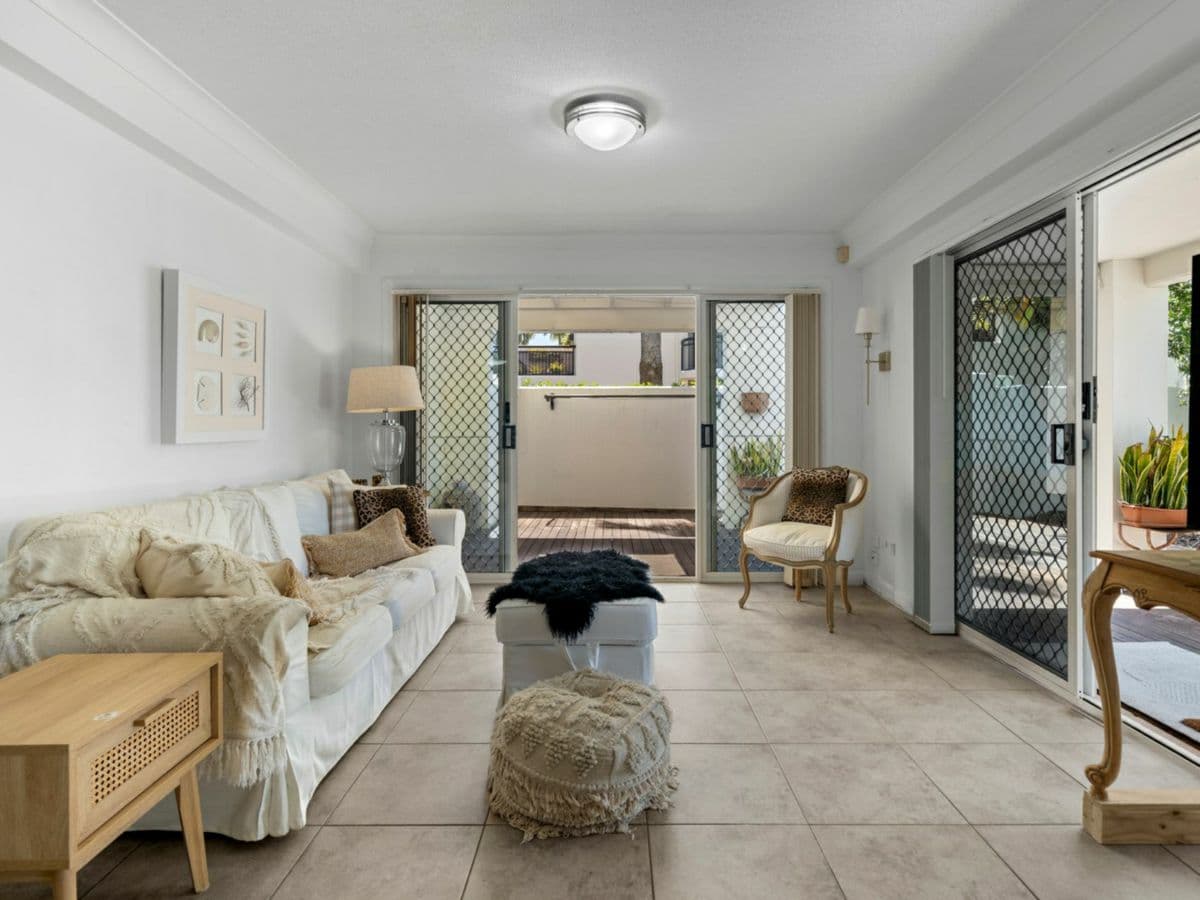 10/100 Cotlew Street East, SOUTHPORT, Southport - Thumbnail 3