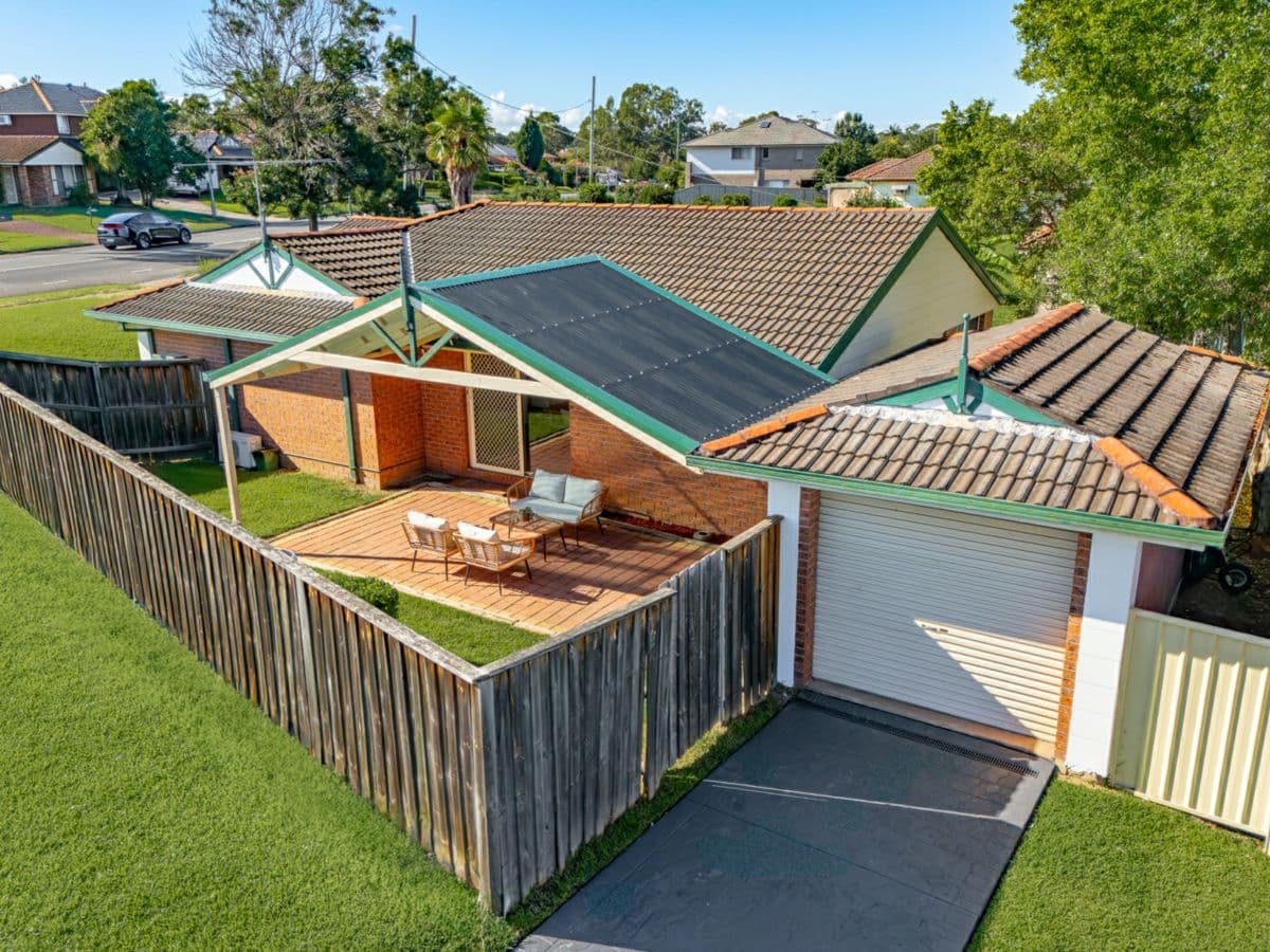 1 Reycroft Avenue, QUAKERS HILL, Quakers Hill - Thumbnail 2