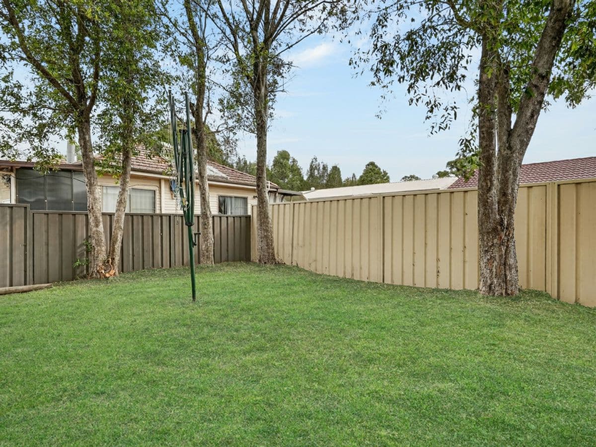 1 Reycroft Avenue, QUAKERS HILL, Quakers Hill - Thumbnail 3