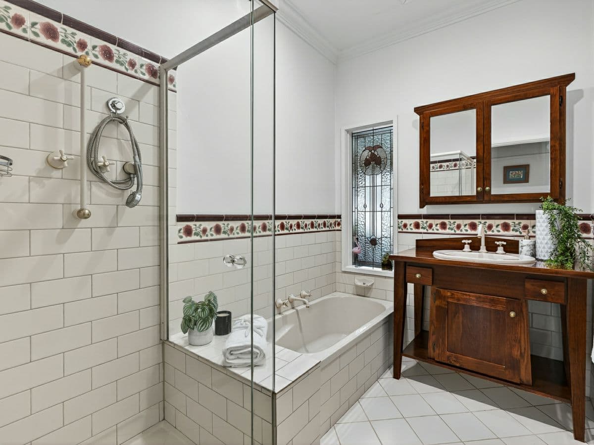 7 Barker Street, BLACKBURN SOUTH, Blackburn South - Thumbnail 8