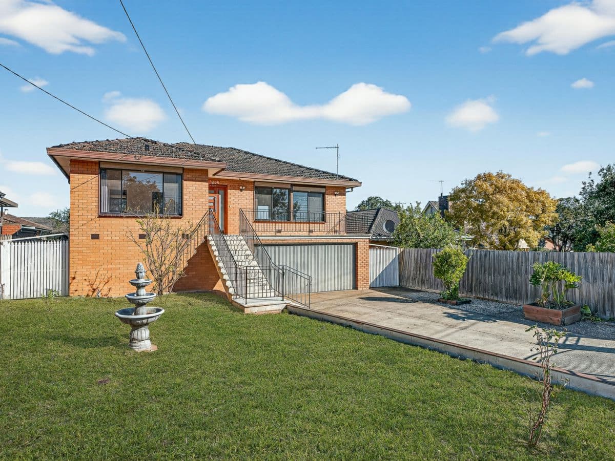 408 Springfield Road, MITCHAM, Mitcham - Thumbnail 3