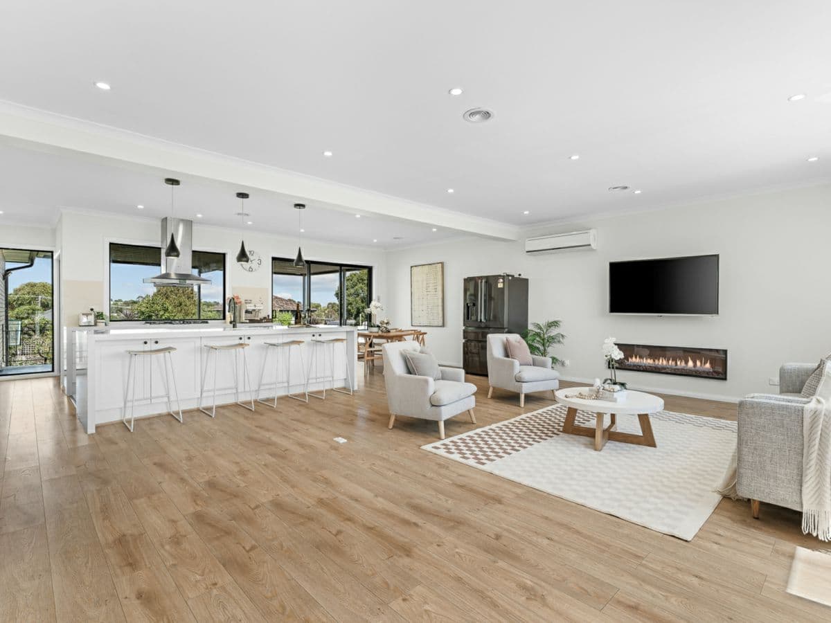 408 Springfield Road, MITCHAM, Mitcham - Thumbnail 6