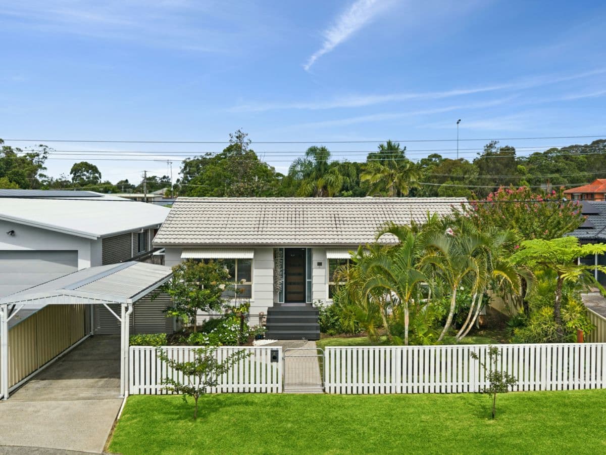 4 Jean Avenue, BERKELEY VALE, Berkeley Vale - Image 1