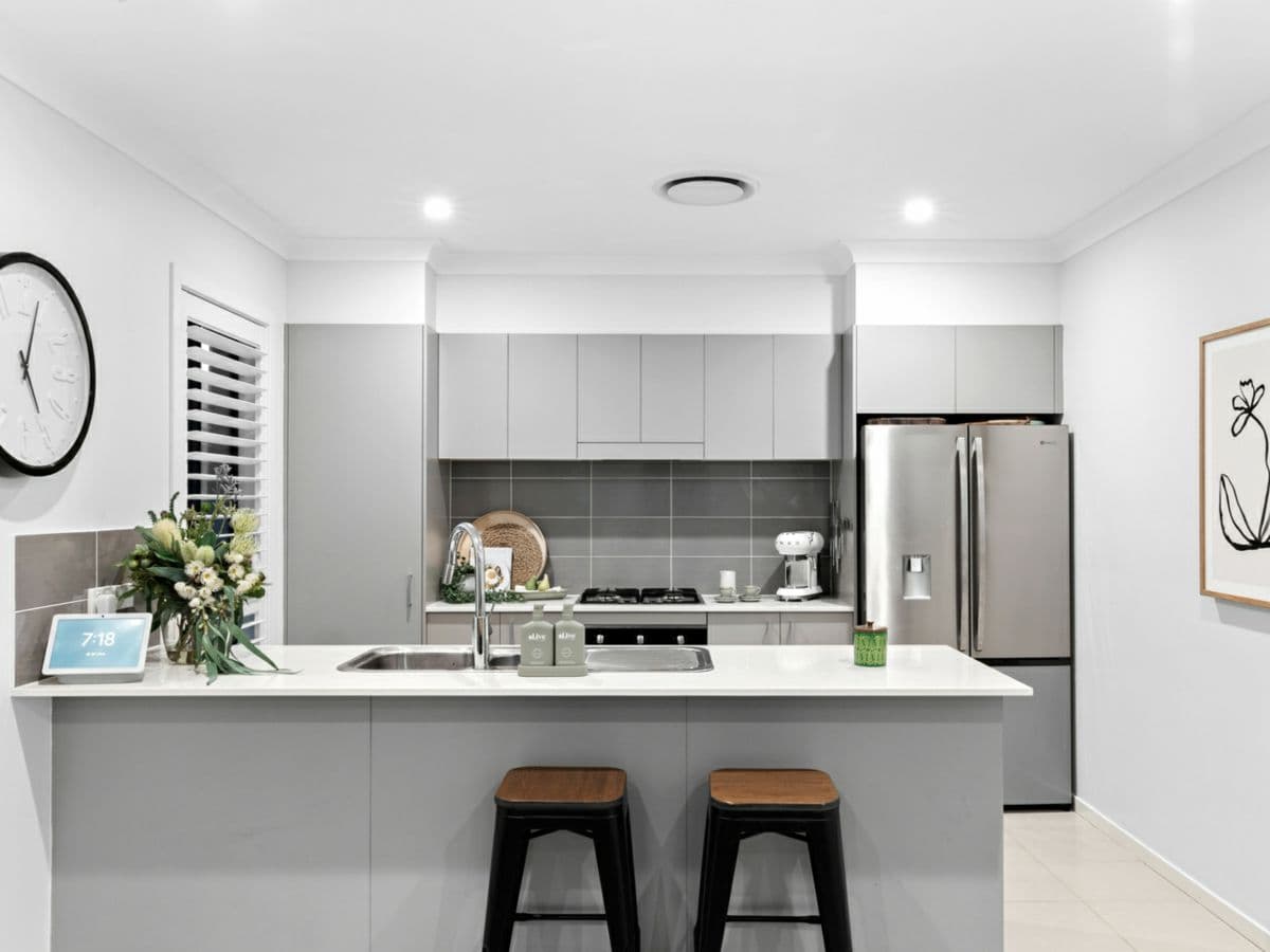 2/8 Whitechapel Avenue (Tallawong), SCHOFIELDS, Schofields - Thumbnail 4