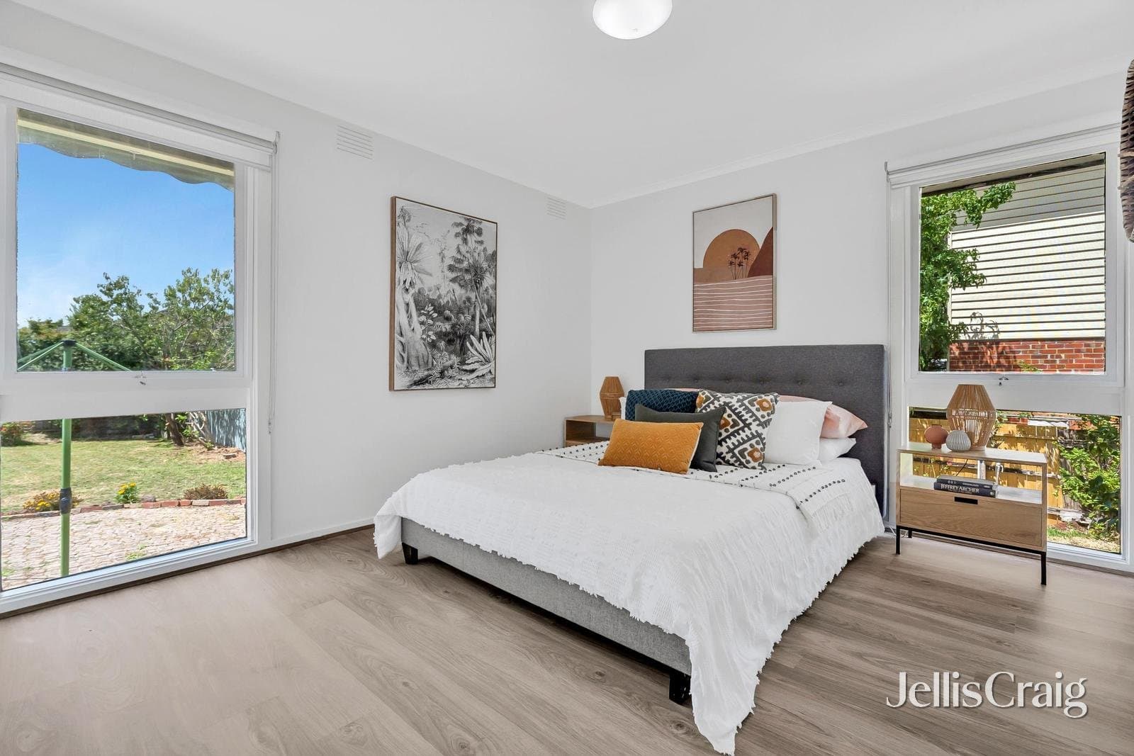 18 Barcelona Street, Box Hill, Box Hill - Thumbnail 5