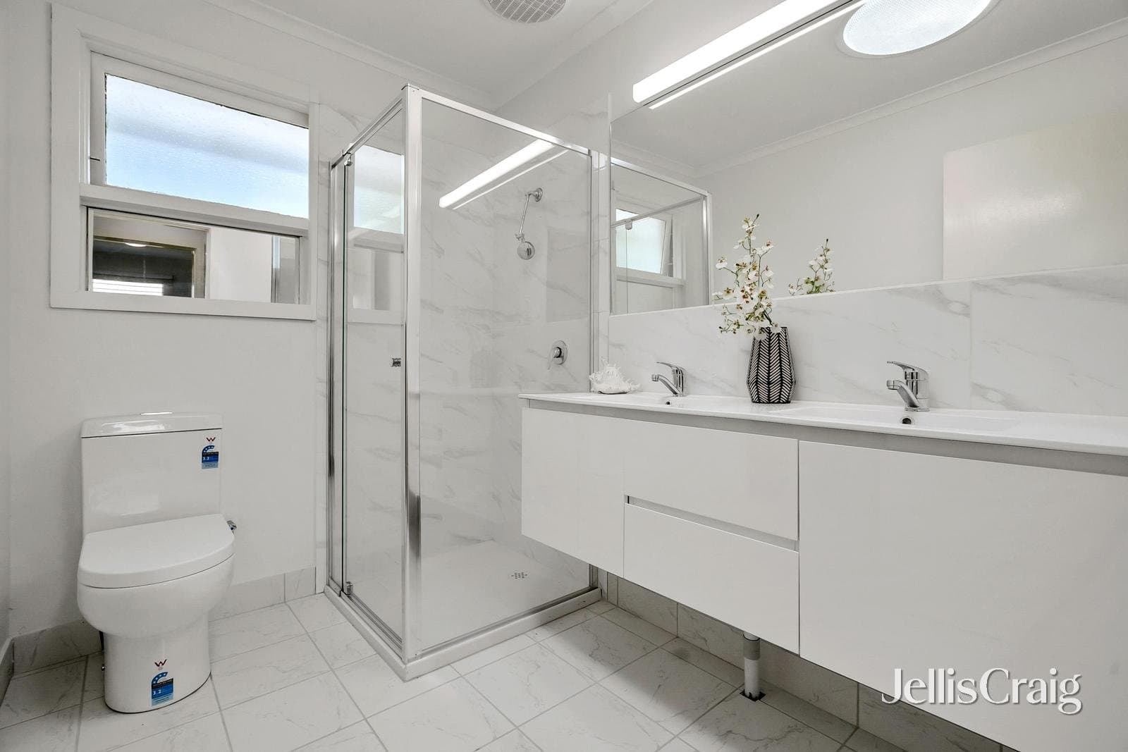 18 Barcelona Street, Box Hill, Box Hill - Thumbnail 6
