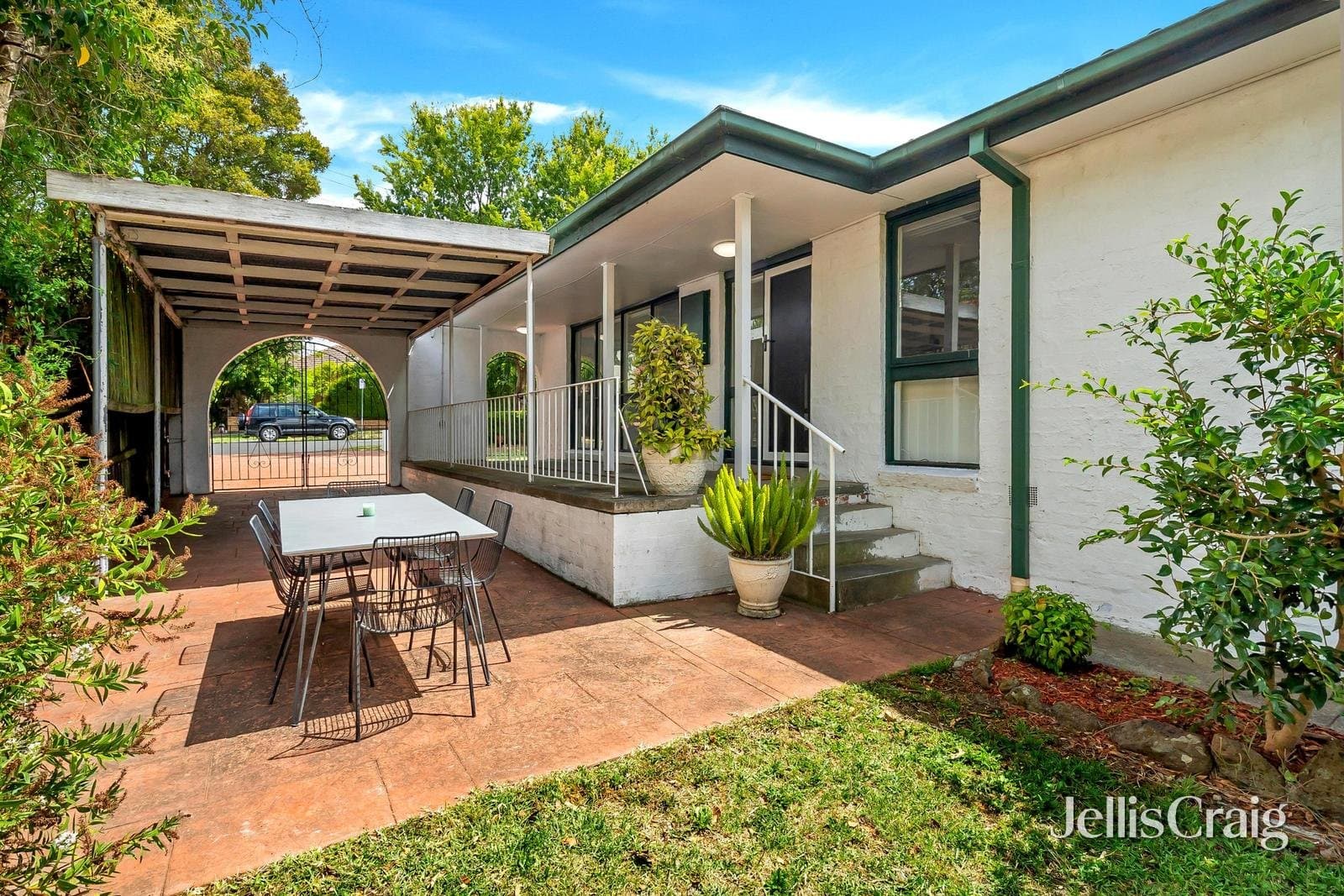 18 Barcelona Street, Box Hill, Box Hill - Thumbnail 8