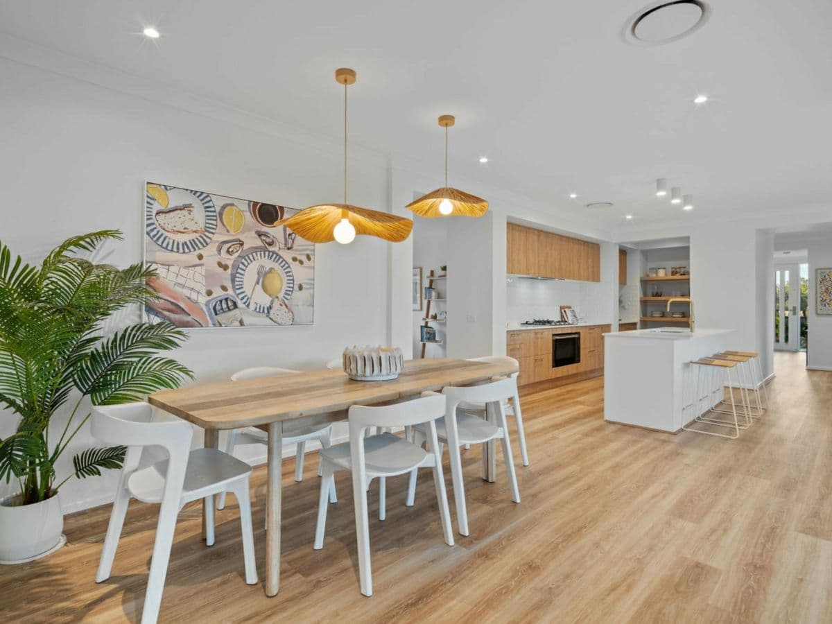 77 Tomaree Road, WHITE ROCK, White Rock - Thumbnail 3