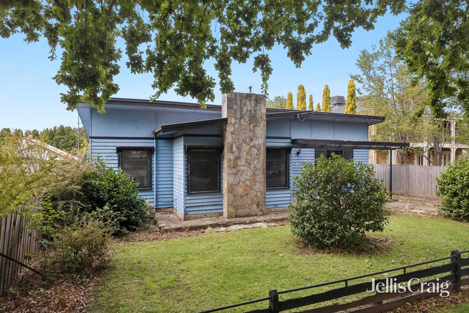 12 Collier Street, Woodend, Woodend - Thumbnail 6