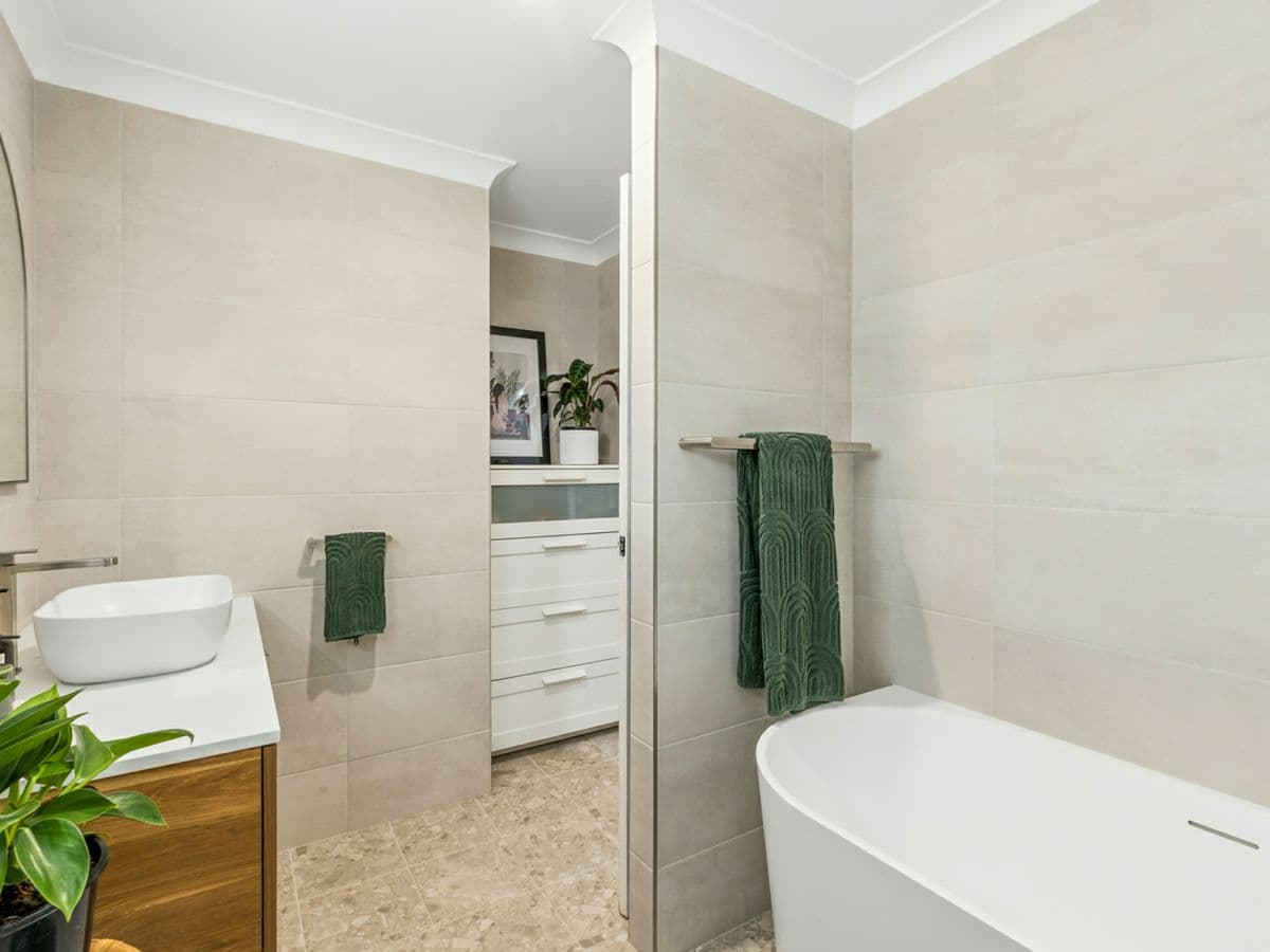 73A Murray Street, BOOKER BAY, Booker Bay - Thumbnail 6