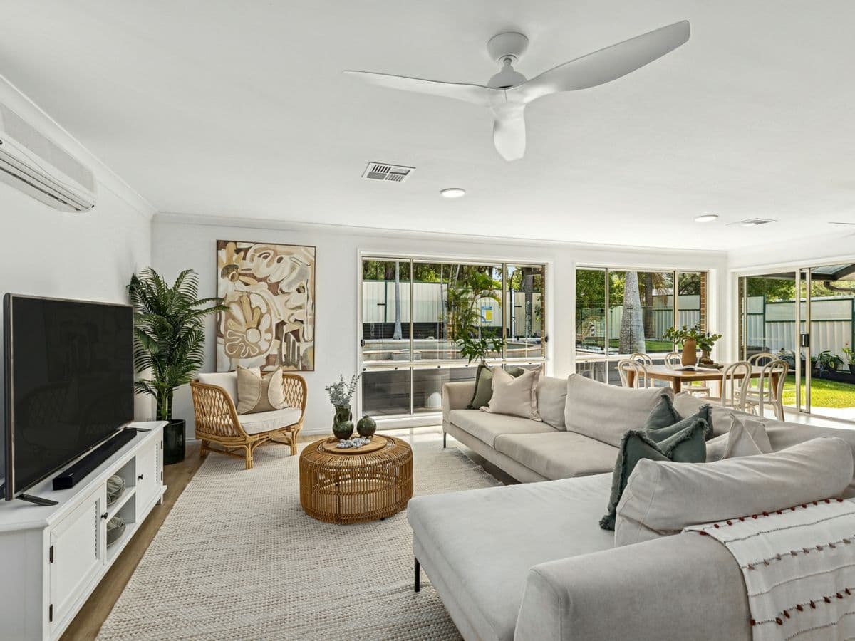8 Shoalhaven Drive, WOY WOY, Woy Woy - Thumbnail 3
