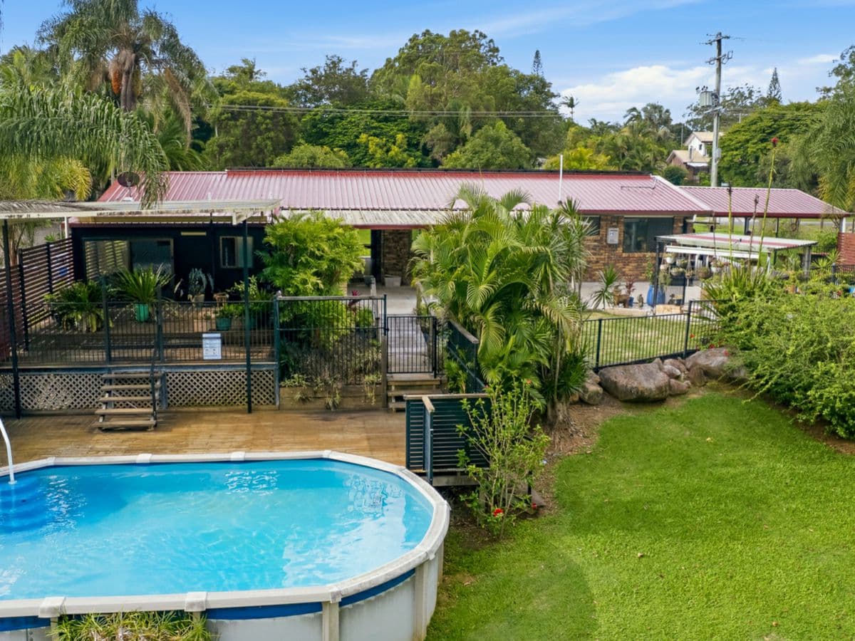 75 Alexandra Parade, WAMURAN, Wamuran - Thumbnail 3