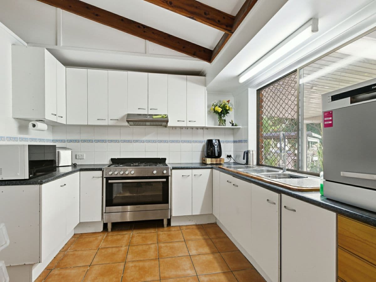 75 Alexandra Parade, WAMURAN, Wamuran - Thumbnail 6