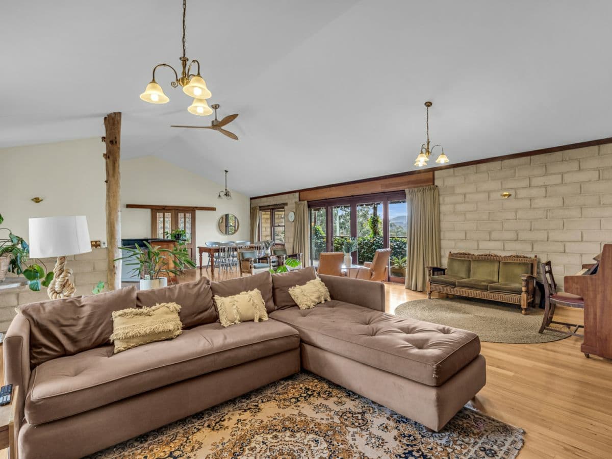 2 Gubburra Lane, WOLUMLA, South Wolumla - Thumbnail 5