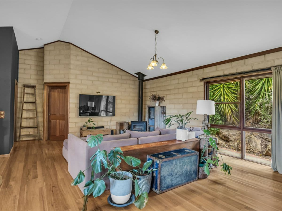 2 Gubburra Lane, WOLUMLA, South Wolumla - Thumbnail 6