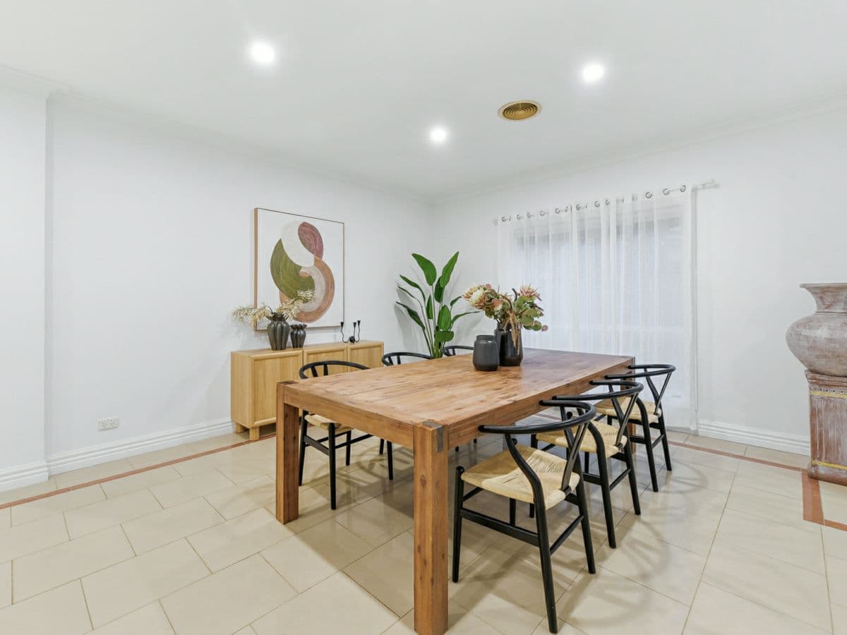 3 Robina Court, DINGLEY VILLAGE, Dingley Village - Thumbnail 8