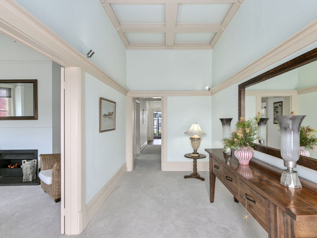 370 Ryrie Street, GEELONG, Geelong - Thumbnail 2