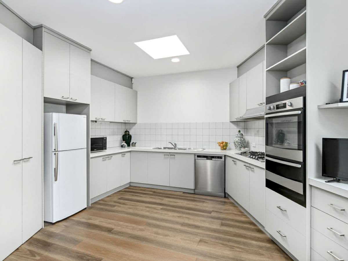 370 Ryrie Street, GEELONG, Geelong - Thumbnail 6