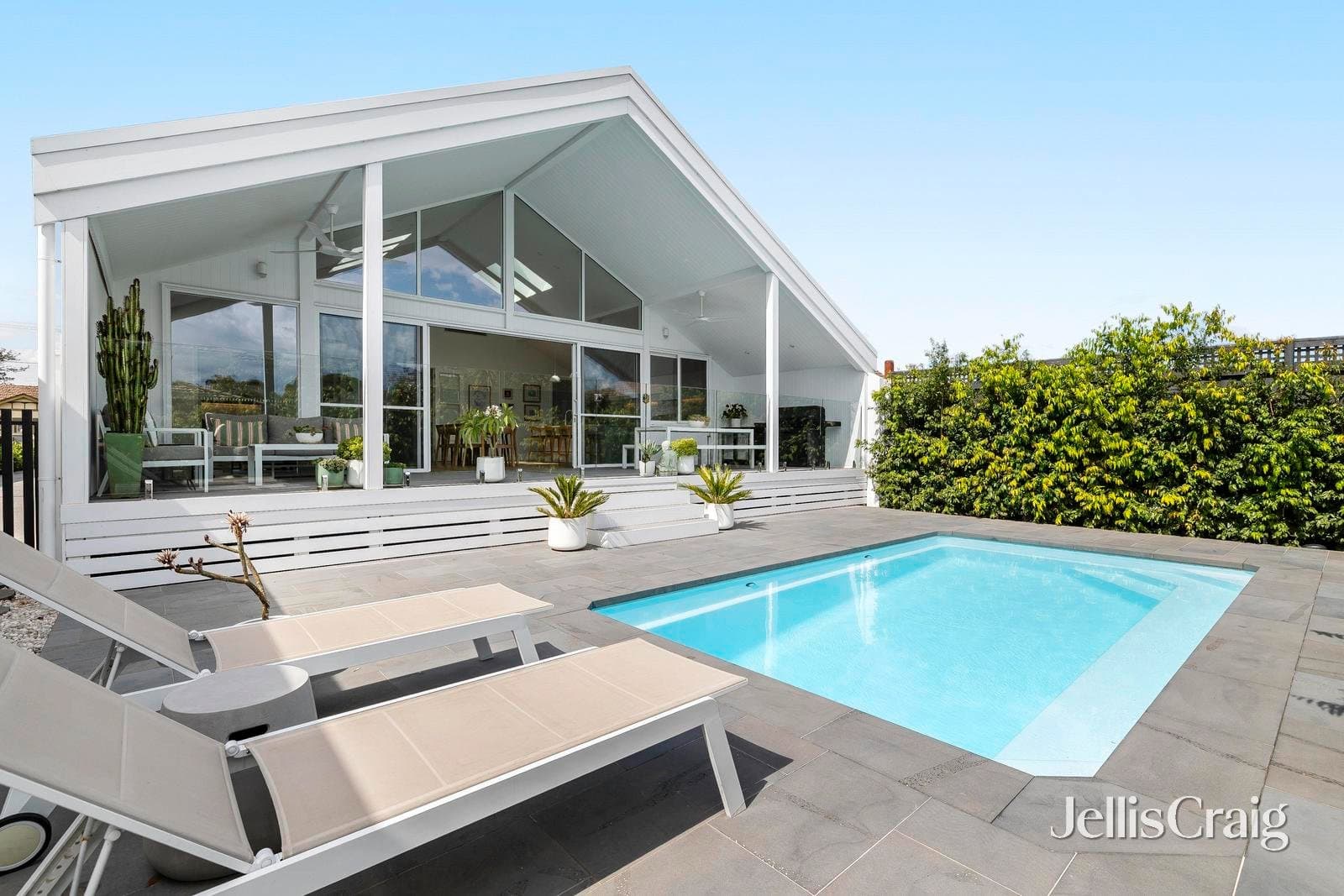 27 Eddys Grove, Bentleigh, Bentleigh - Thumbnail 4