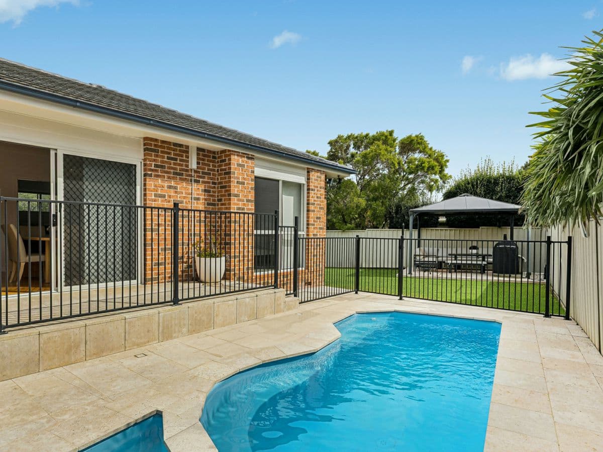 11 O'Donnell Crescent, LISAROW, Lisarow - Thumbnail 8