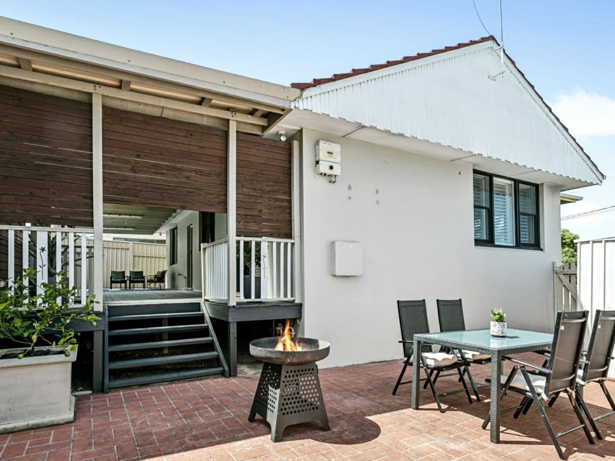 1 Angus Avenue, PEAKHURST, Peakhurst - Thumbnail 6