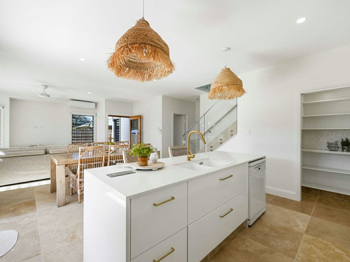 15A Howard Street, BARGARA, Bargara - Thumbnail 7