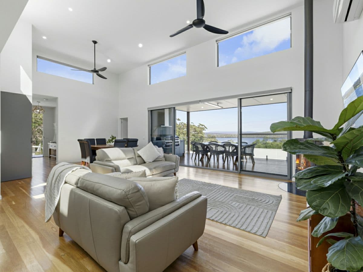 22 Mulloway Circuit, MERIMBULA, Merimbula - Thumbnail 4
