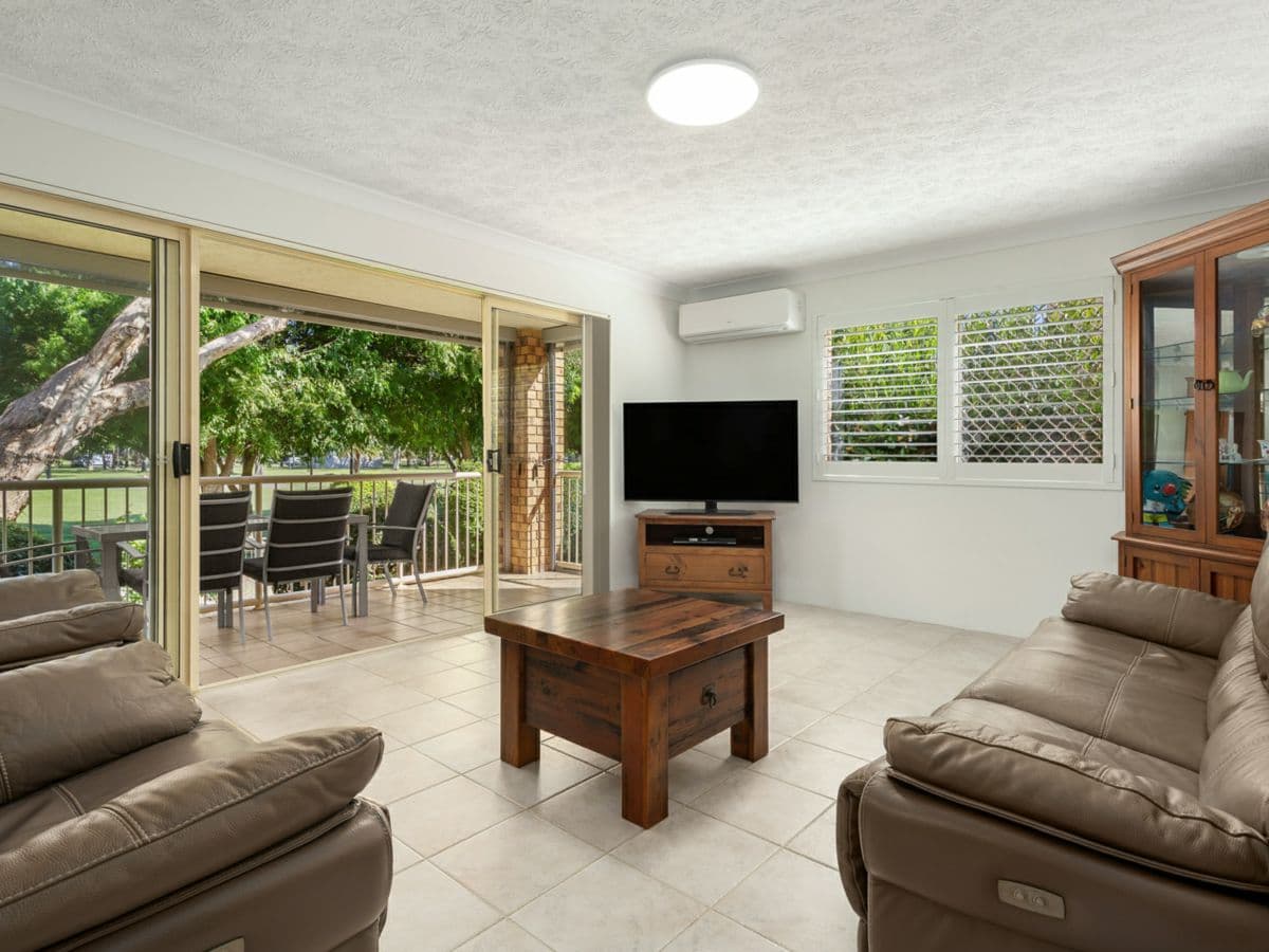 1/16A Warrawong Street, COOLANGATTA, Coolangatta - Thumbnail 3