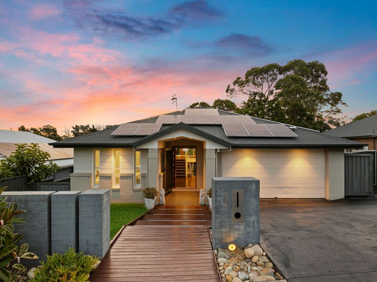 6 Oscar Drive, CHITTAWAY POINT, Chittaway Point - Image 1