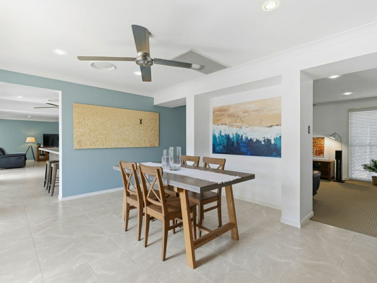 11 Blackall Road, MURRUMBA DOWNS, Murrumba Downs - Thumbnail 5