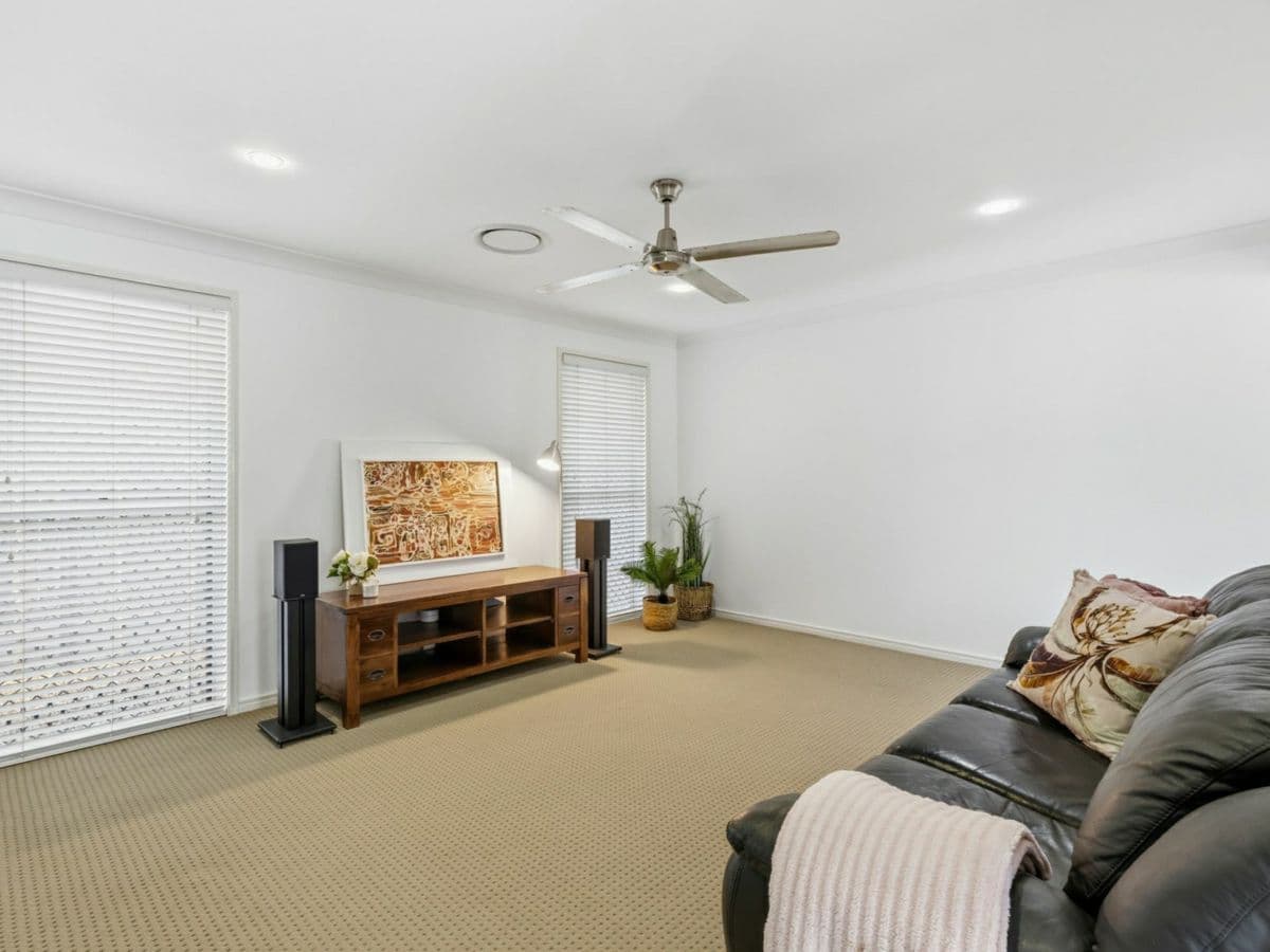 11 Blackall Road, MURRUMBA DOWNS, Murrumba Downs - Thumbnail 8