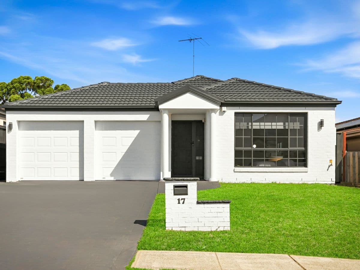 17 Parklea Drive, PARKLEA, Parklea - Thumbnail 2