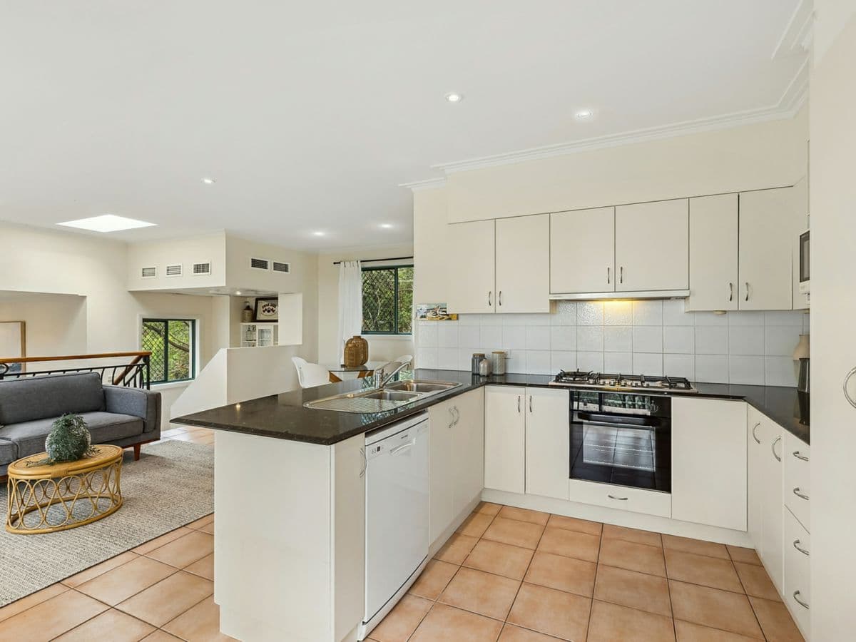 2/20 Grosvenor Road, TERRIGAL, Terrigal - Thumbnail 4