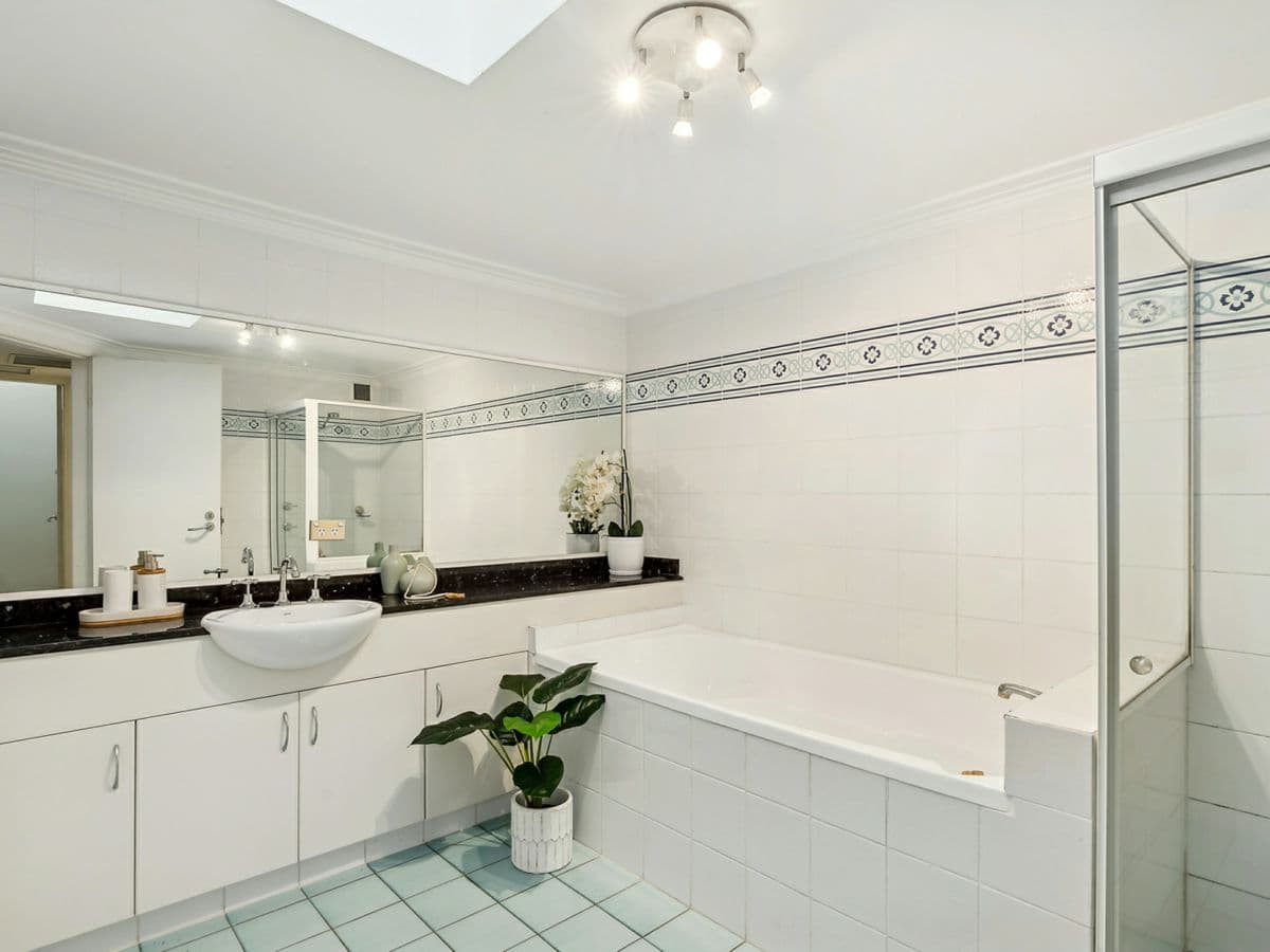 2/20 Grosvenor Road, TERRIGAL, Terrigal - Thumbnail 8