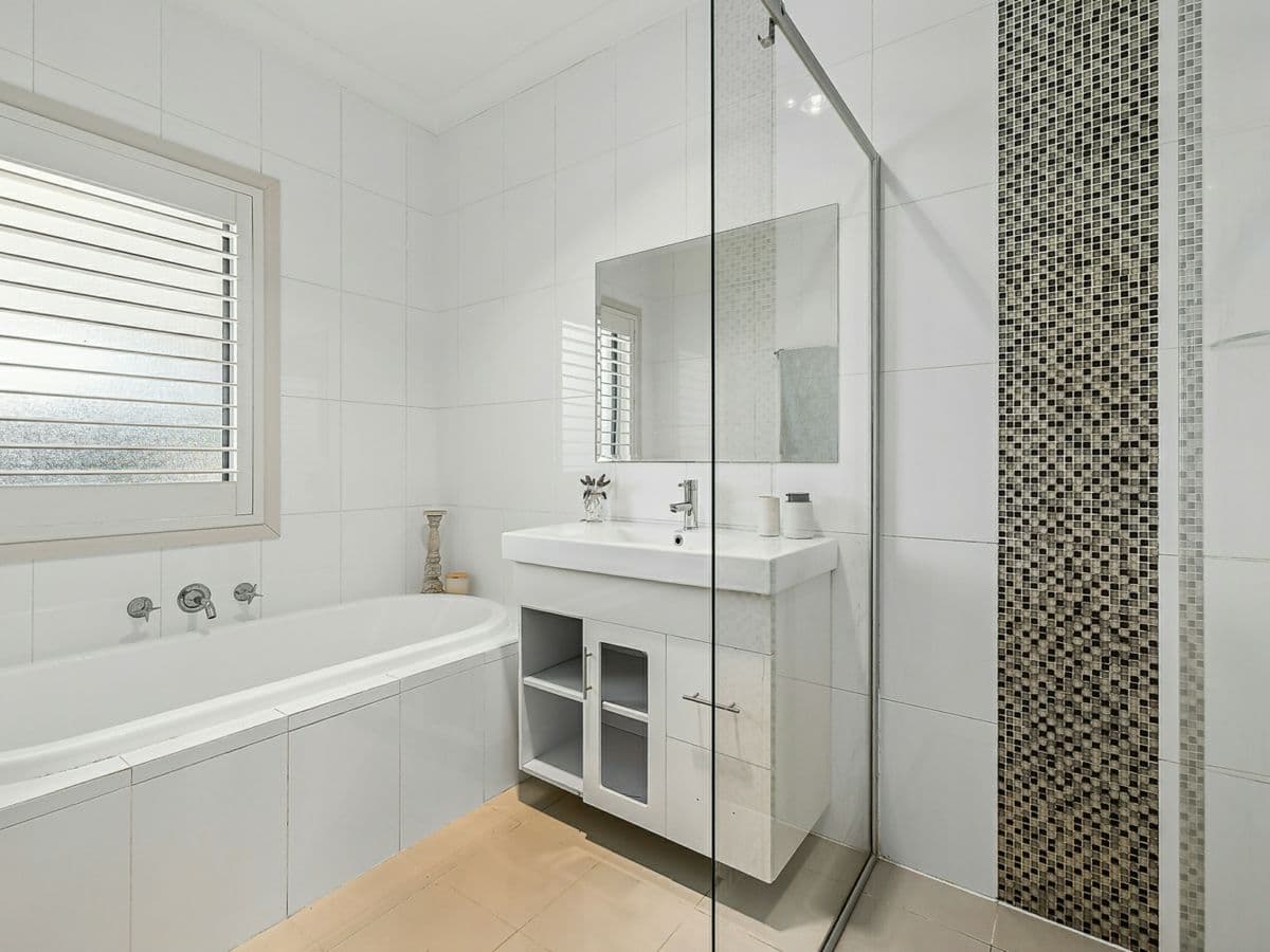 25a Cambrai Avenue, ENGADINE, Engadine - Thumbnail 6