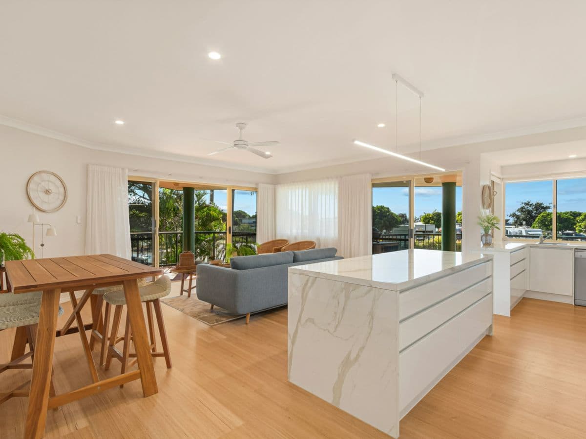 1/274 Marine Parade, KINGSCLIFF, Kingscliff - Thumbnail 2