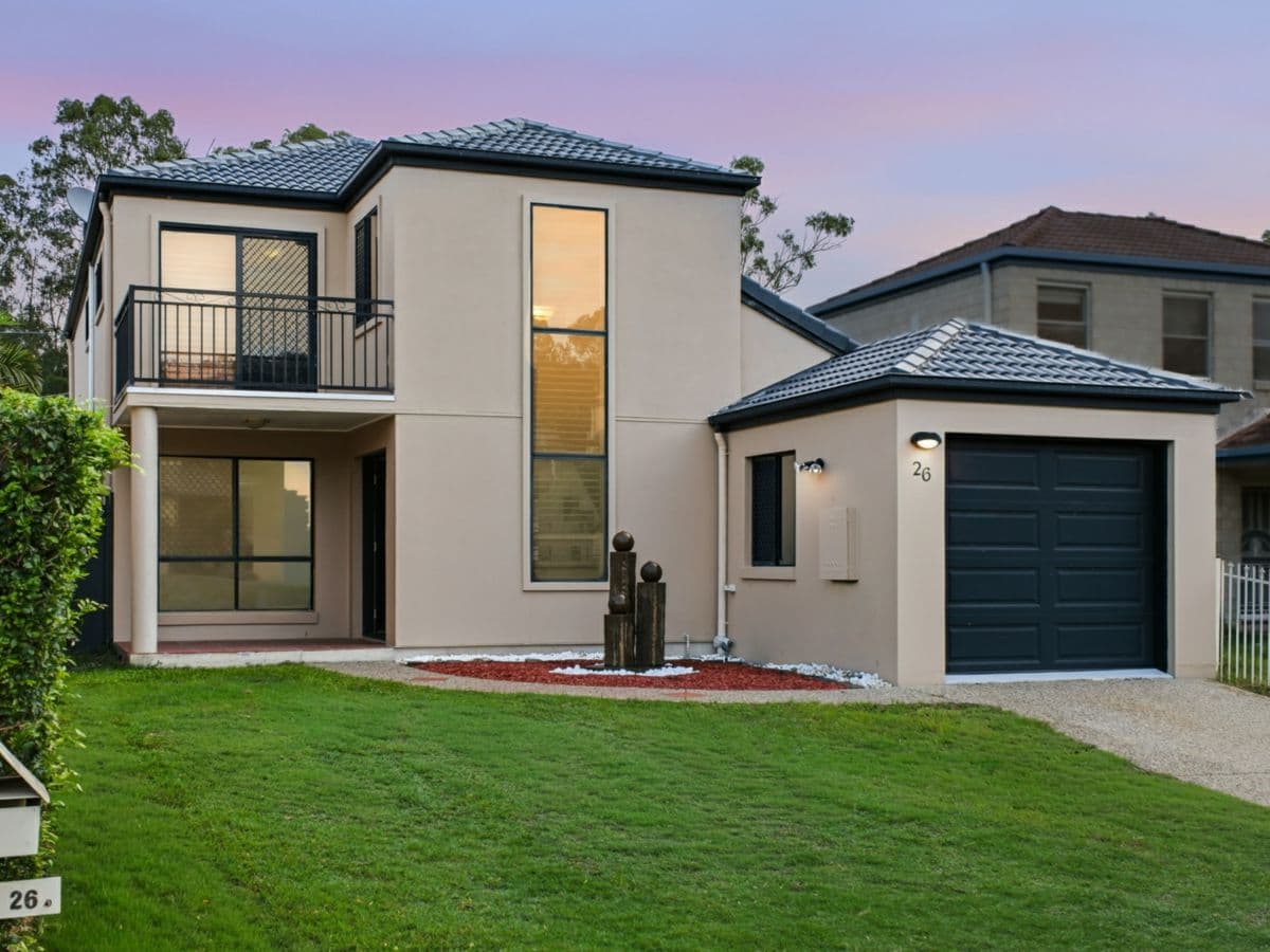 26 Estate Place, HOLLAND PARK WEST, Holland Park West - Image 1