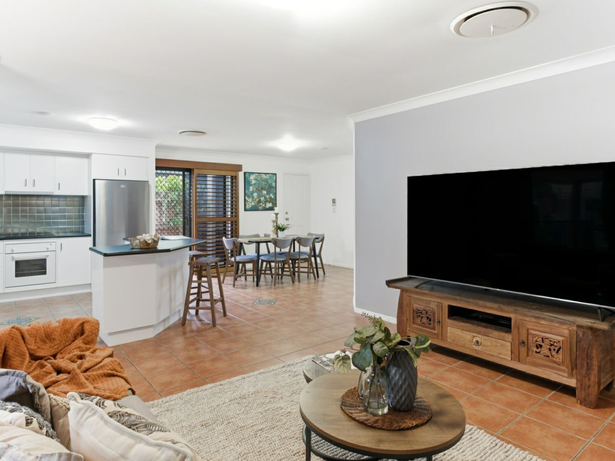 26 Estate Place, HOLLAND PARK WEST, Holland Park West - Thumbnail 3