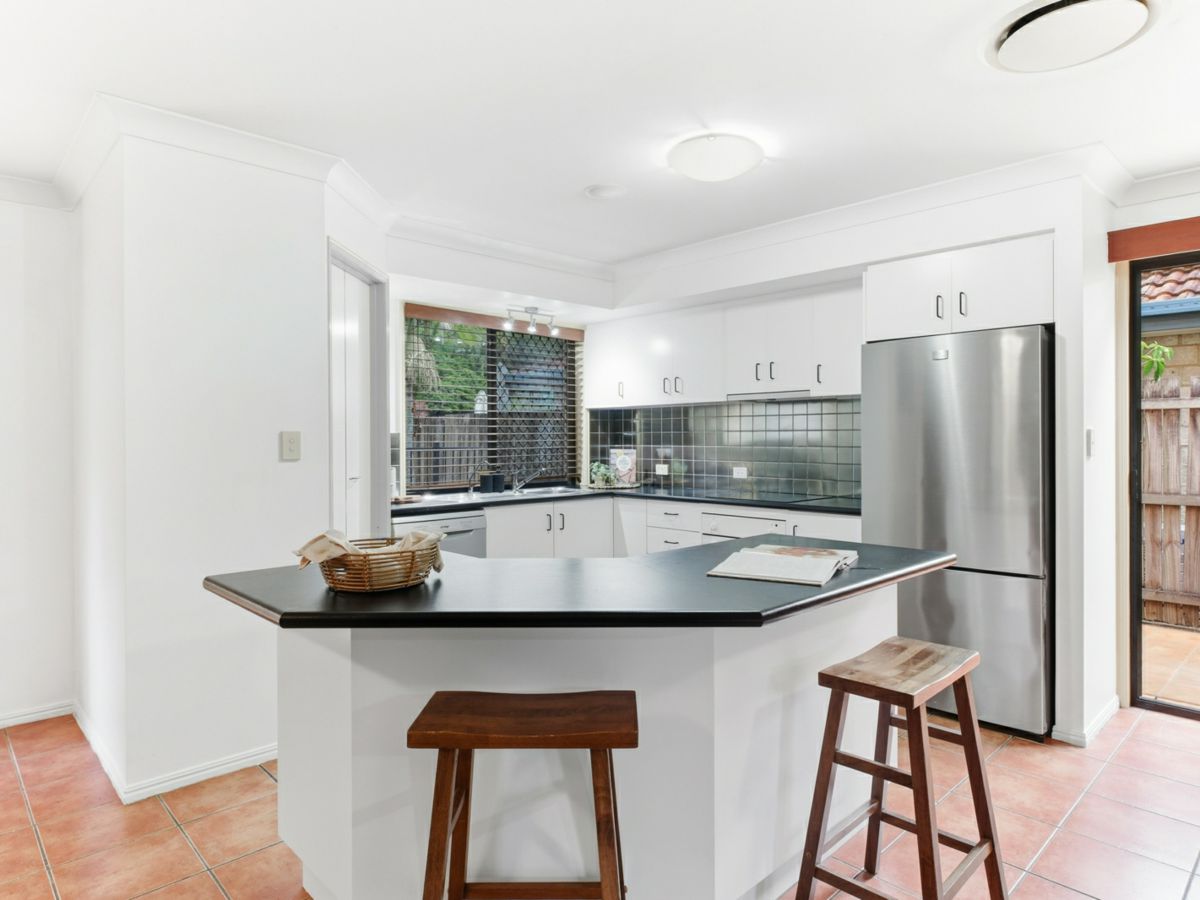 26 Estate Place, HOLLAND PARK WEST, Holland Park West - Thumbnail 5