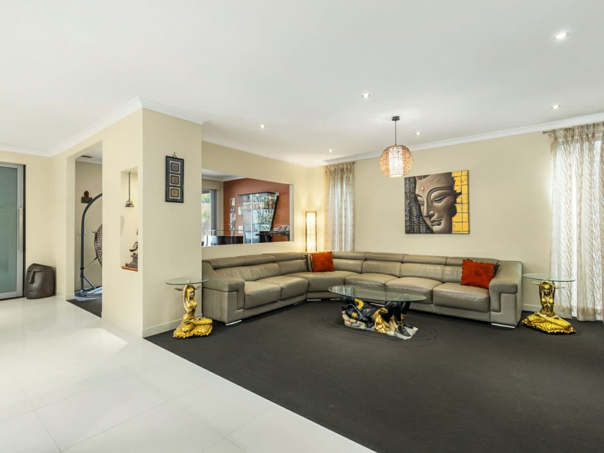 46 The Range Boulevard, CROYDON, Croydon - Thumbnail 5
