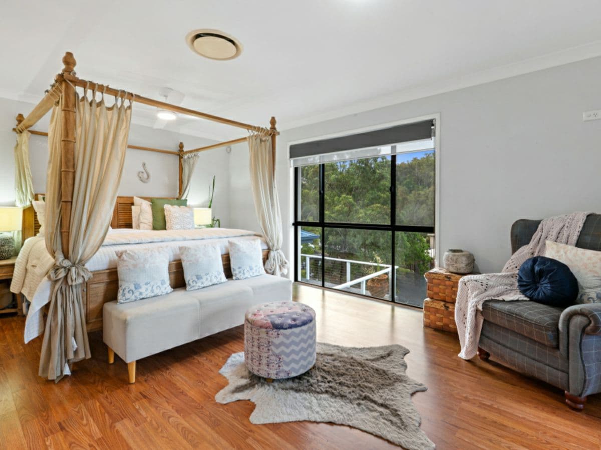 19 Observatory Drive, REEDY CREEK, Reedy Creek - Thumbnail 3