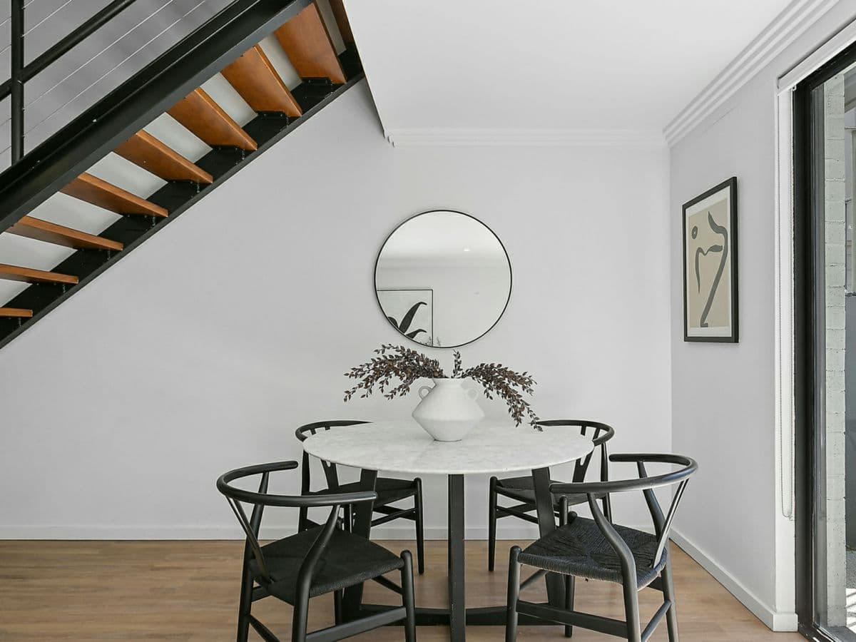 2/26-34 McElhone Street, WOOLLOOMOOLOO, Woolloomooloo - Thumbnail 2