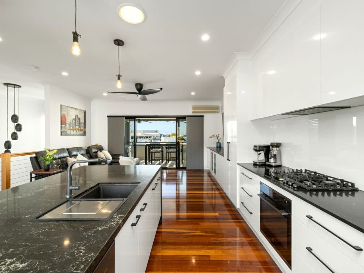 2/226 Stratton Terrace, MANLY, Manly - Thumbnail 3