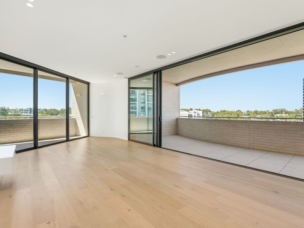 502/40 Solent Circuit, NORWEST, Norwest - Thumbnail 8